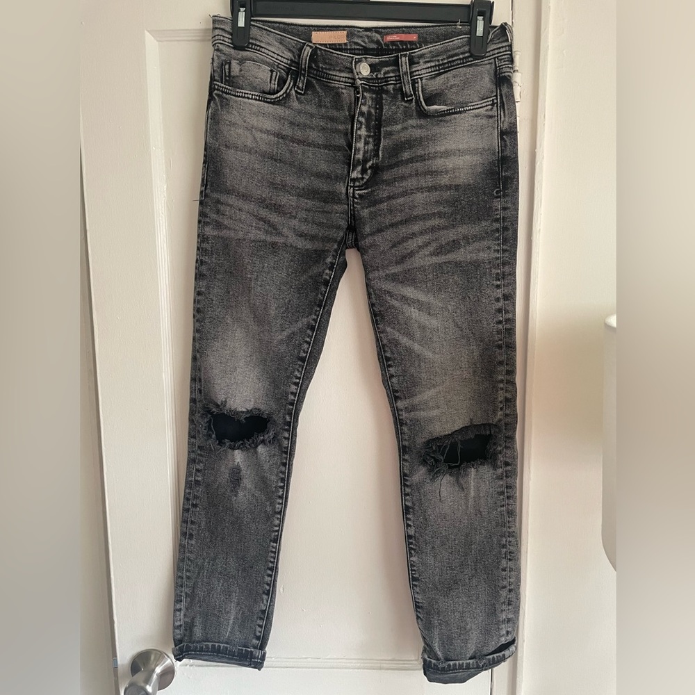 Anthropologie Pilcro The Boyfriend Slim distressed straight jeans
